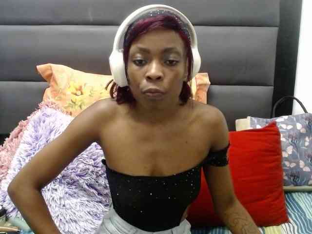 Teamo_AriesEmpress webcam