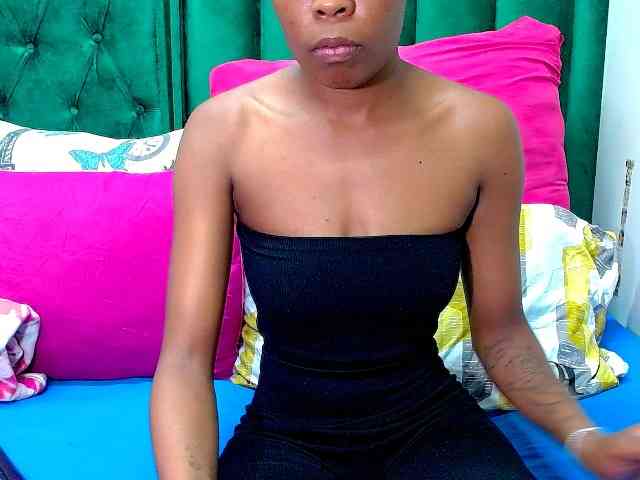 Naughty_NubianEmpress webcam