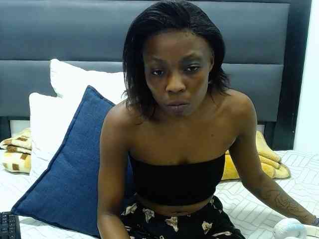 Teamo_AriesEmpress webcam