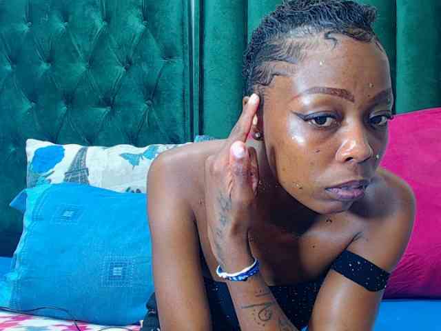 Teamo_AriesEmpress webcam