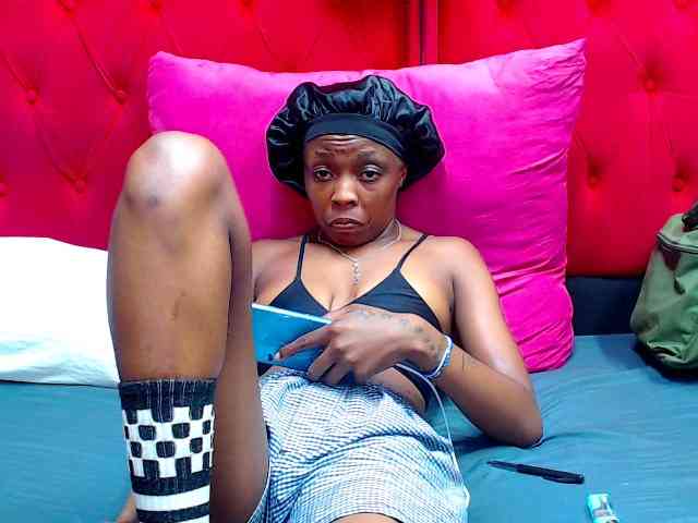 Teamo_AriesEmpress webcam