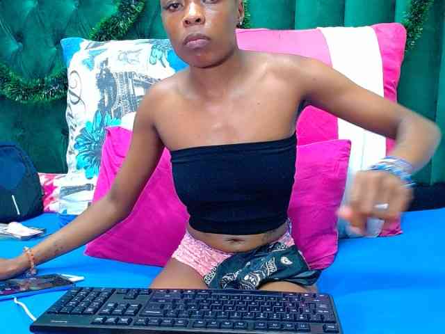 Naughty_NubianEmpress webcam