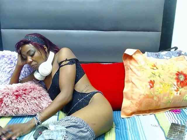 Teamo_AriesEmpress webcam