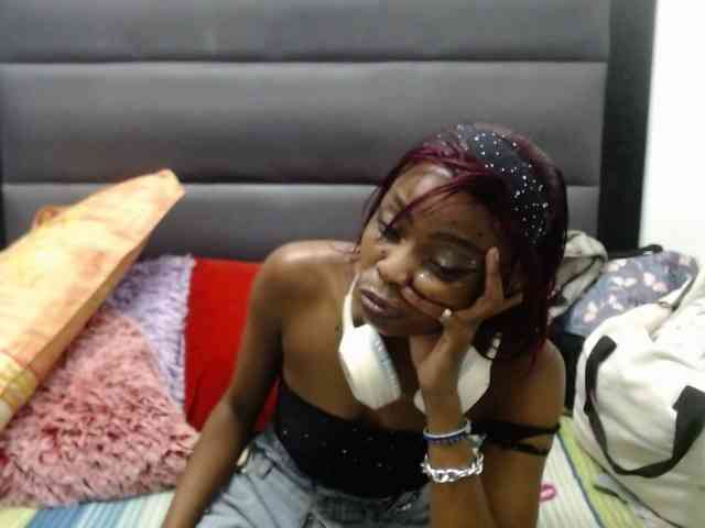 Teamo_AriesEmpress webcam