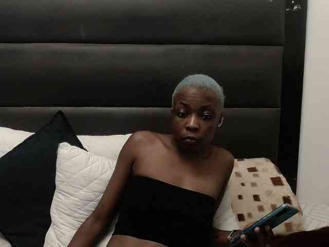 Teamo_AriesEmpress webcam