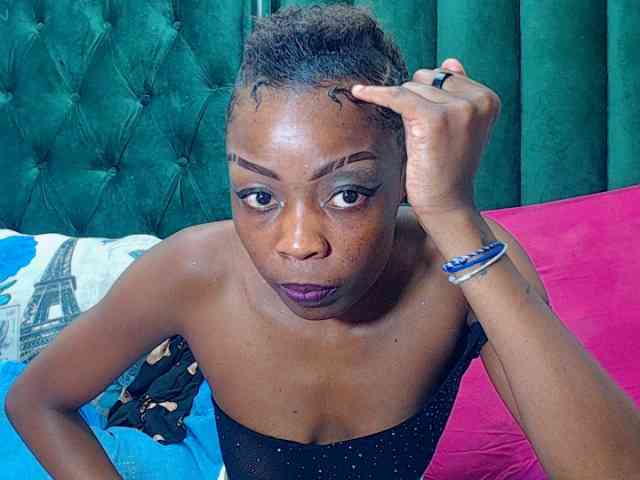 Teamo_AriesEmpress webcam