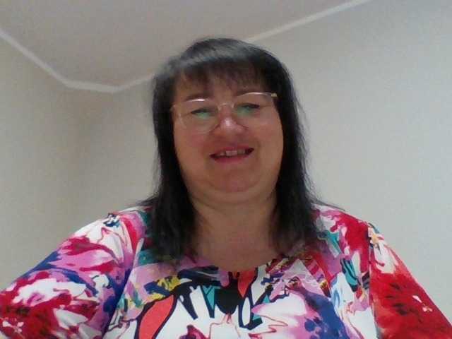 lora805608's BongaCams show and profile