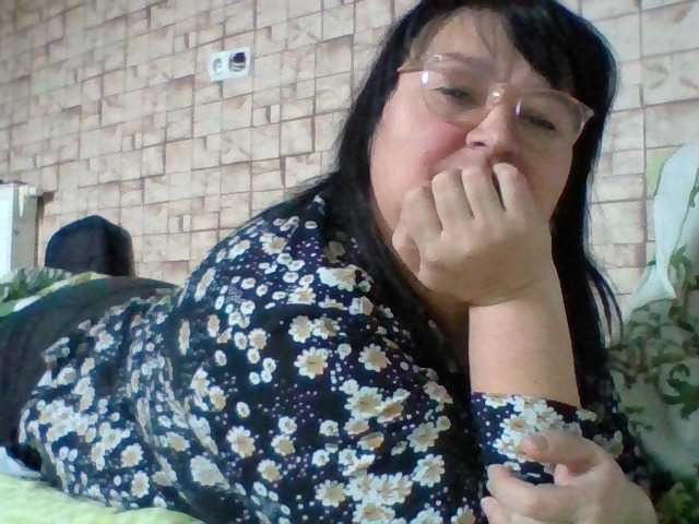 lora805608's BongaCams show and profile