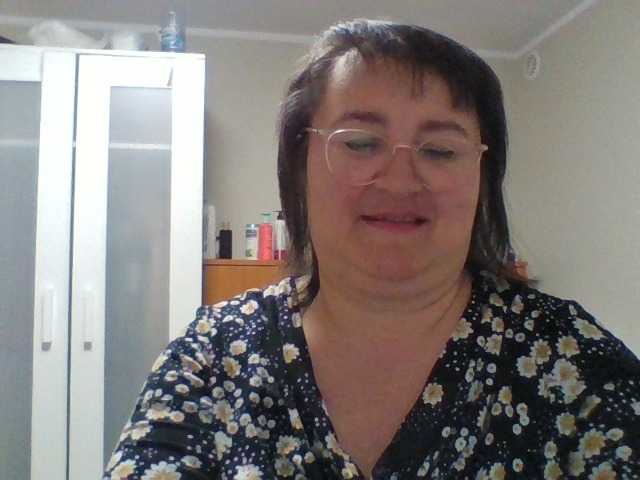 lora805608's BongaCams show and profile