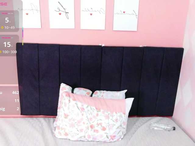 curvybrunnett's BongaCams show and profile