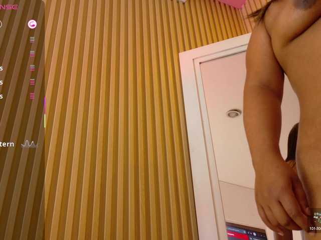 curvybrunnett on BongaCams 
