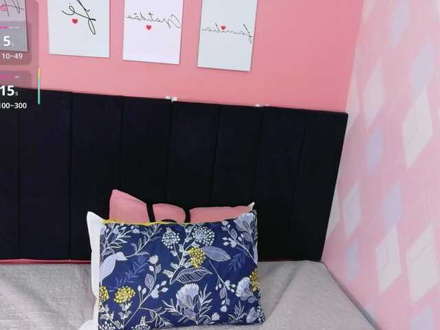 curvybrunnett's BongaCams show and profile