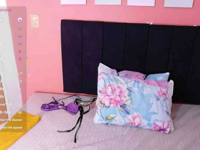 curvybrunnett webcam