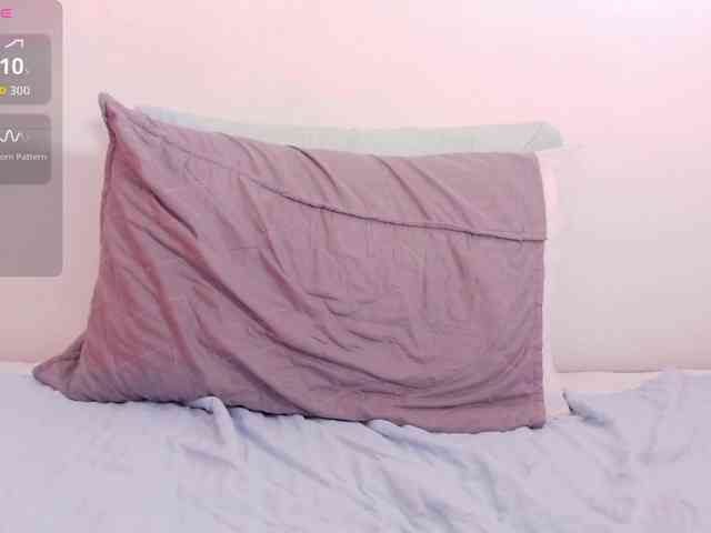 curvybrunnett webcam