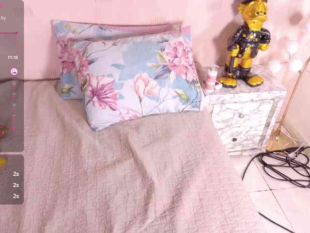 curvybrunnett webcam