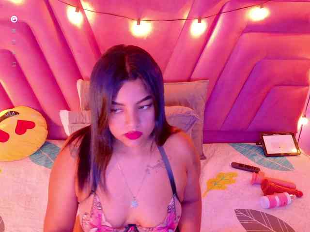 curvybrunnett