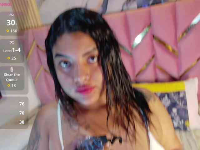 curvybrunnett webcam