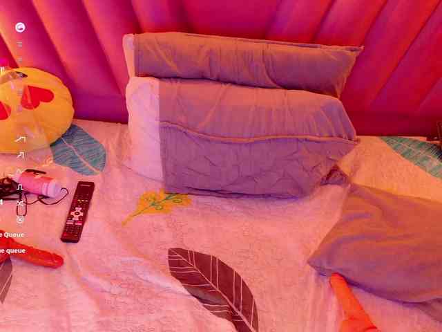 curvybrunnett webcam