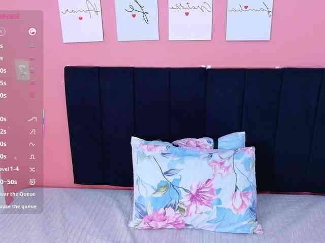 curvybrunnett webcam