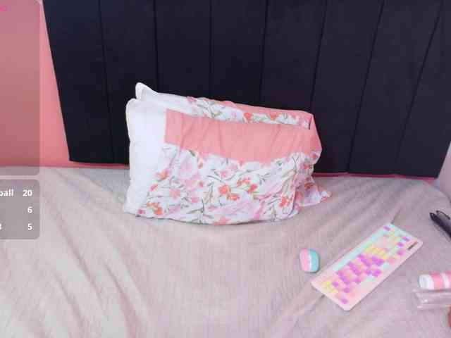 curvybrunnett webcam