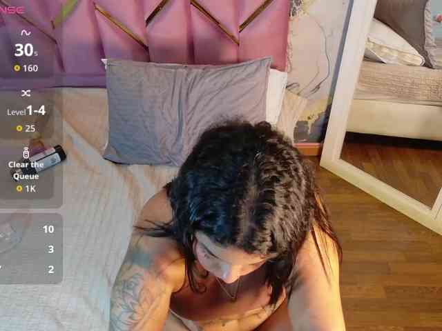 curvybrunnett webcam