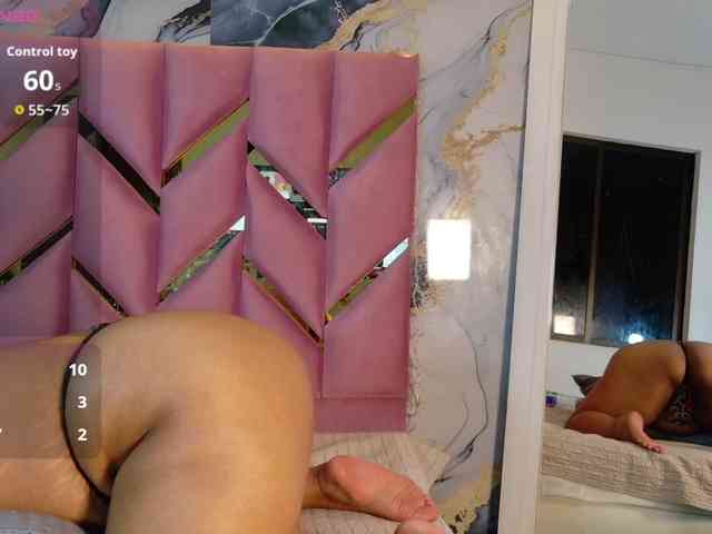 curvybrunnett webcam