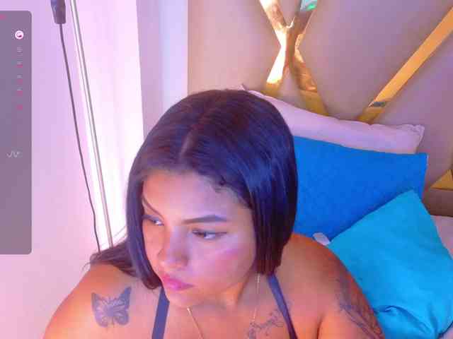 curvybrunnett webcam