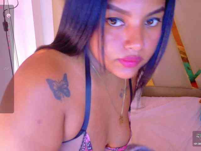 curvybrunnett webcam