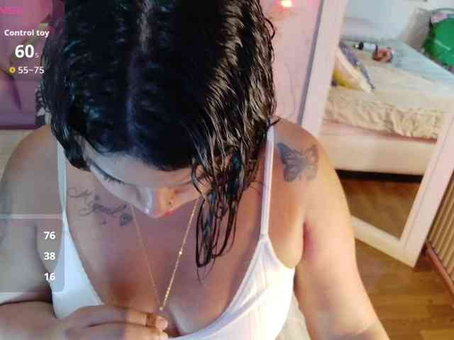 curvybrunnett webcam