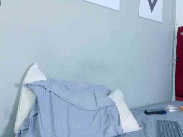 curvybrunnett curvybrunnett