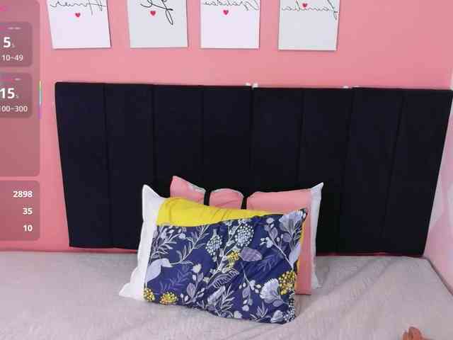 curvybrunnett webcam