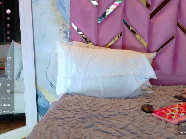 curvybrunnett webcam