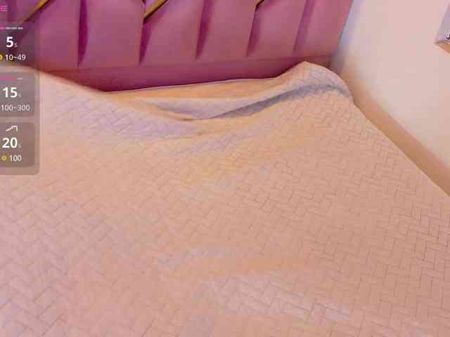curvybrunnett webcam