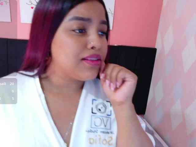 curvybrunnett webcam