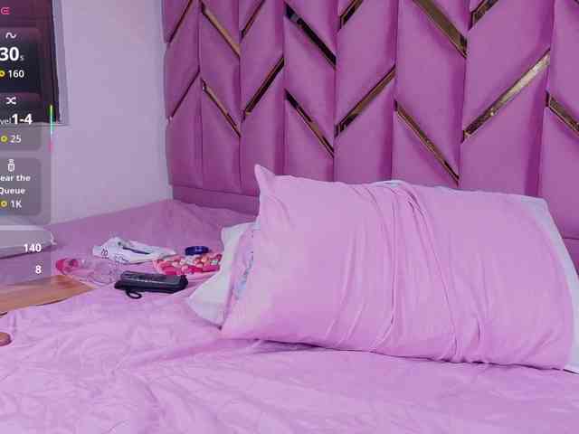 curvybrunnett webcam