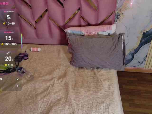 curvybrunnett webcam