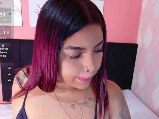 curvybrunnett webcam