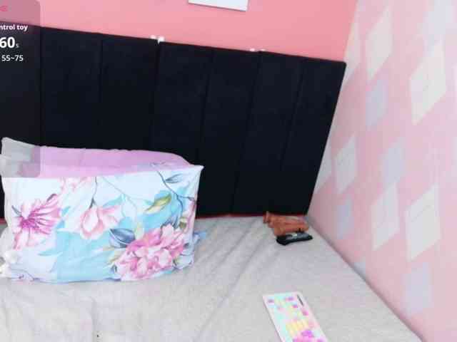 curvybrunnett Live Webcam on BongaCams