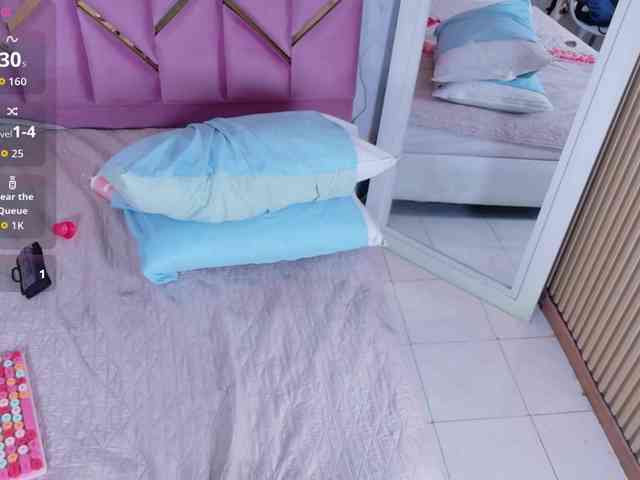 curvybrunnett webcam