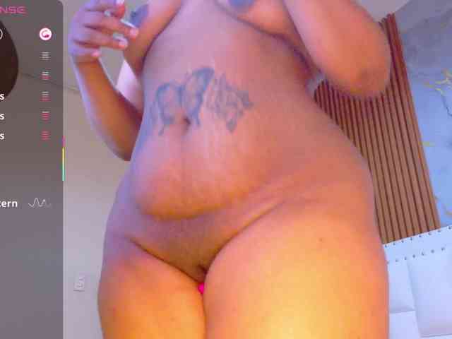 curvybrunnett webcam