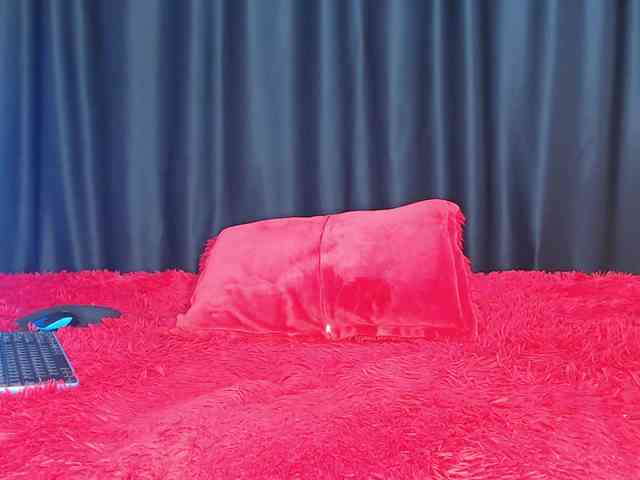 JohanaCarri webcam