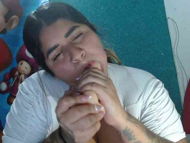 evelyn6 webcam
