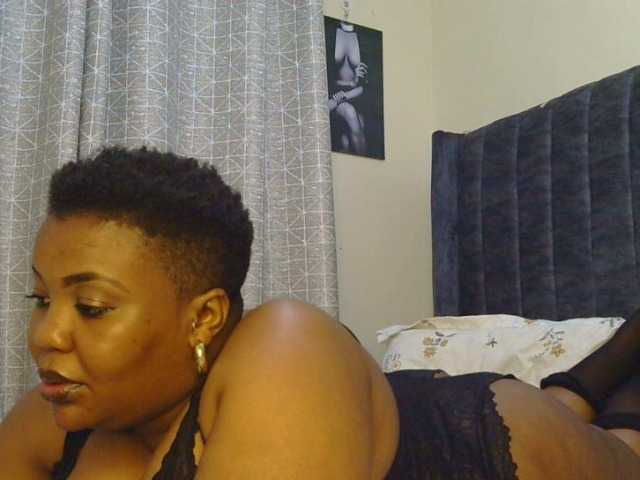  thick-sexxy-moma chat room