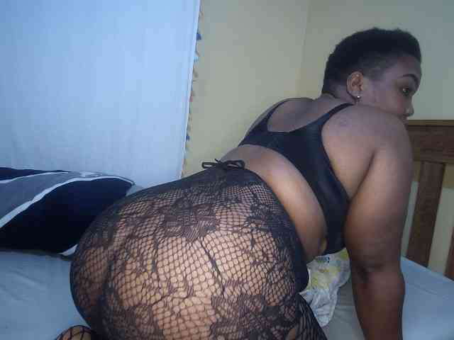 Pretty-thick-mirror webcam