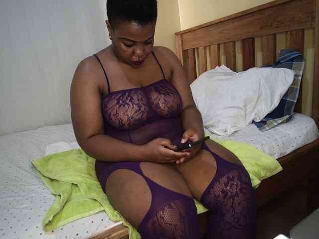 PrettyThickMirror