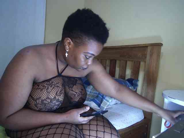 Pretty-thick-mirror webcam