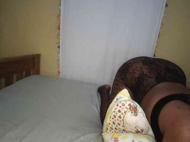 Pretty-thick-mirror webcam