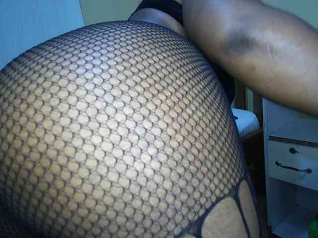 Pretty-thick-mirror webcam
