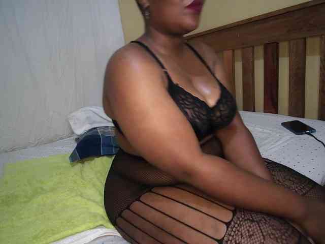 Pretty-thick-mirror webcam