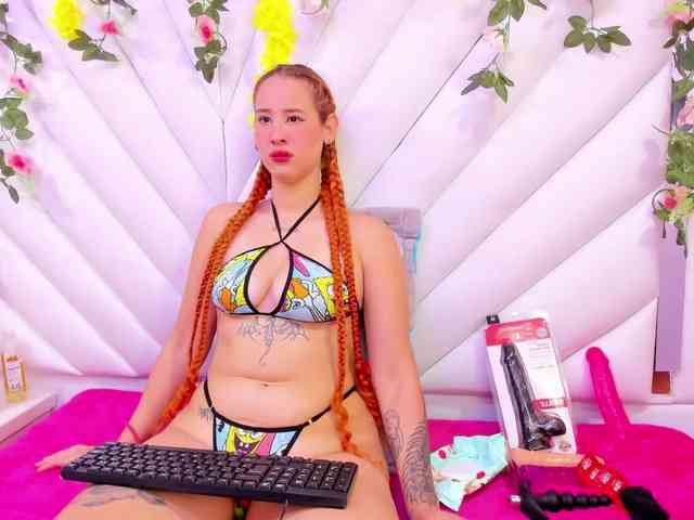 NamiCurls webcam